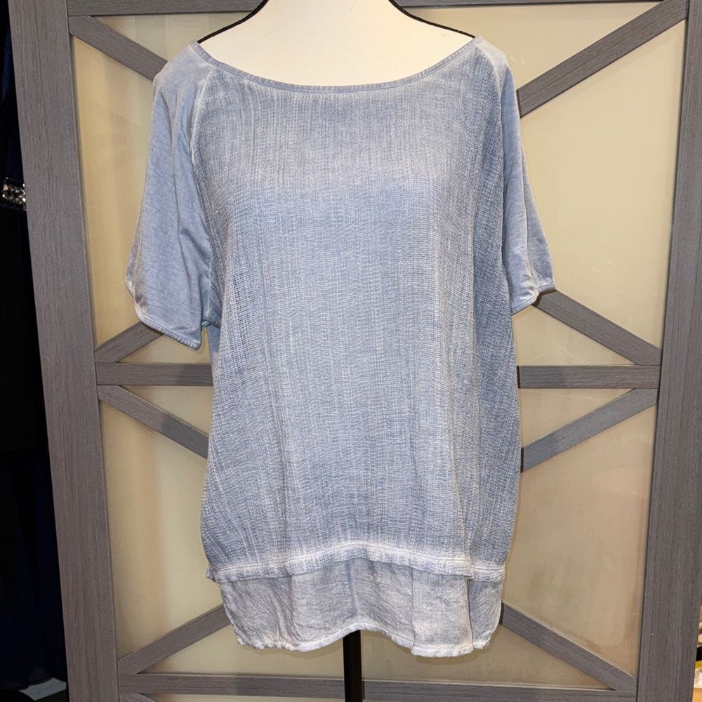 Chico's Soft Blue Short Sleeve Top